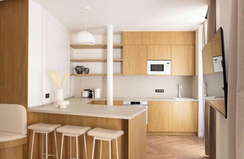 Val-de-Grace Apartment | A BLEND OF MINIMALIST ELEGANCE, PARISIAN FLAIR NEAR RUE MOUFFETARD-LATIN QUARTER