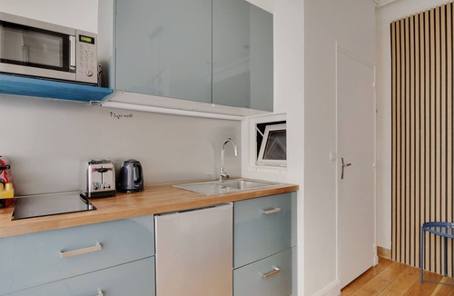 Notre-Dame-des-Champs Apartment | A Cosy Studio in Montparnasse
