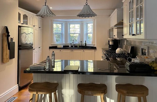 Mulmur House | A country home minutes from Creemore with an inground pool and hot tub.