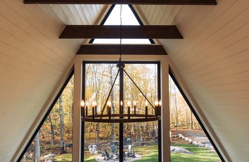 Machar Cottage | A-Frame on 6 Acres: Cedar Sauna, Privacy, Nature