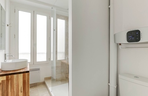 Charonne Apartment | A Great 52sqm 2-BDR near Nation
