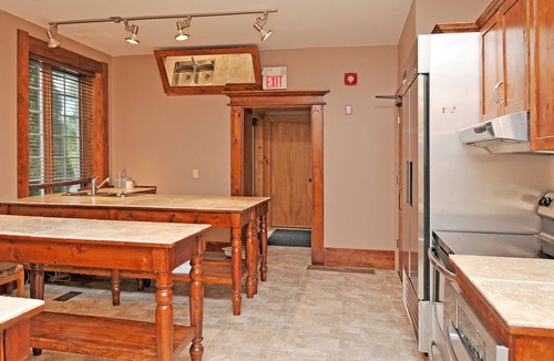 Fenelon Falls Cabin | A Historic, Luxurious, Waterfront Log Mansion