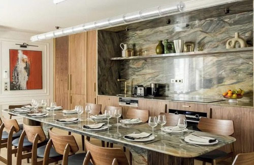 3rd Arrondissement Apartment | A LUXURIOUS SERENE RETREAT IN A DYNAMIC NEIGHBORHOOD -LE MARAIS-RUE DES ARCHIVES