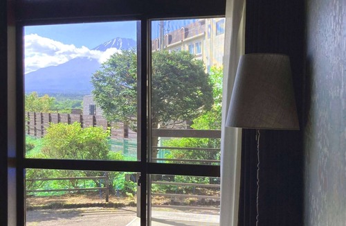 Fujikawaguchiko House | A rental cottage hutte with a view of Mt Fuji a/Minamitsurugun Yamanashi