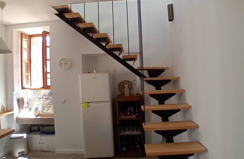 Cognocoli-Monticchi House | A very nice apartment in a village cottage (casetta).