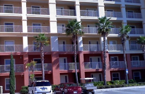 Bay Lake Apartment | Absolutely stunning one bedroom timeshare/resort right next door to Disneyland.
