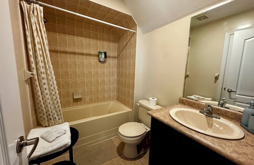 Brampton House | Affluent Guest House