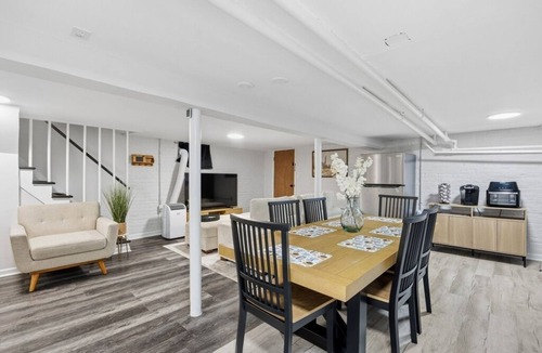 Newark Apartment | Airport Haven - Cozy 2BR Apt. 5 Min Away From Airport
