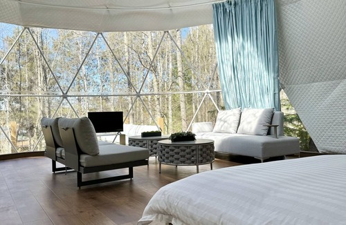 South Algonquin Cabin | Algonquin's Edge Resort | Dome 7