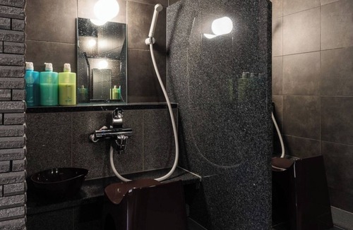 Chuo Hotel | All rooms are nonsmoking Twin with shower boot/Chuo-ku Tokyo