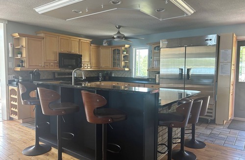 L'Amable House | All Season Lakefront Home nHot Tub, Theatre Room, ATV/Snowmobile/Hiking Trails