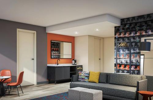 Lake Nona Hotel | Aloft Orlando Lake Nona