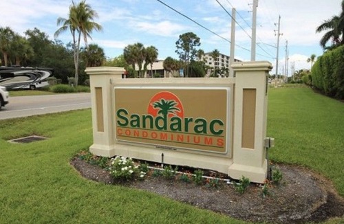 South Island Condo | Always Summertime - ON A WHITE SANDY BEACH!