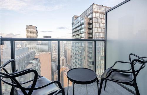 Bay Cloverhill Apartment | Amazing 1Bedroom High Floor View DowntownToronto