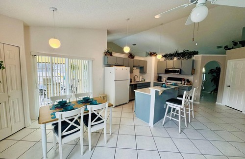 Sunridge Woods House | Amazing 3/2 vacation home with private pool!