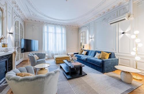 Faubourg-du-Roule Apartment | Amazing Apartment 4Bedrooms Champs Elysées AC