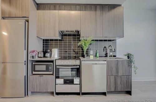 Church and Wellesley Apartment | Amazing Furnished 1 Bedroom 5406