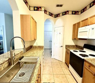 Windsor Palms House | Amazing Resort 2 bed condo close to Disney