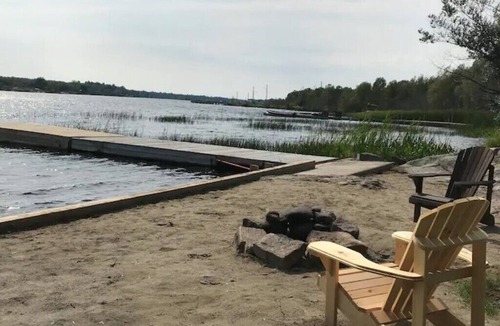 Britt Cabin | Amazing Waterview off the Georgian Bay, Dock/Deck