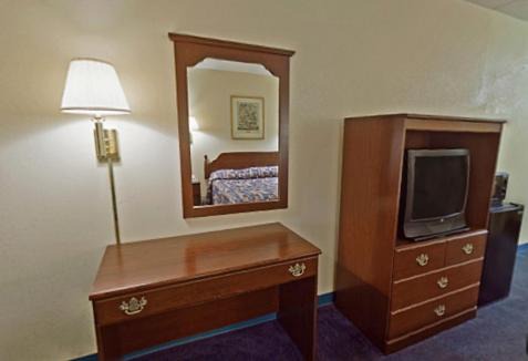 Leeds Hotel | America's Inn - Leeds
