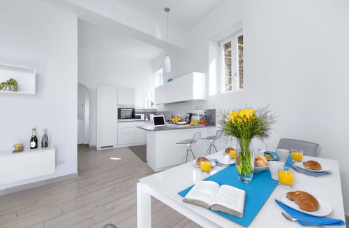 Positano Villa | AMORE RENTALS - Villa Anna with private Terrace and Sea View