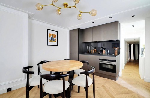 Saint-Germain-des-Pres Apartment | AN IDEAL BASE FOR YOUR PARISIAN ADVENTURE, LOCATED AT RUE JACOB - SAINT GERMAIN