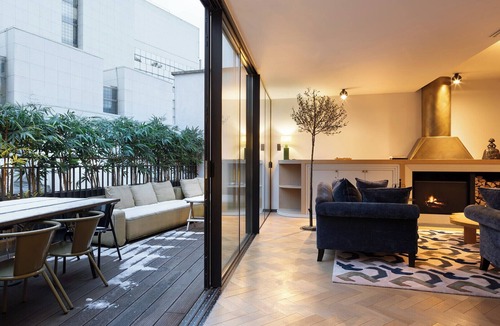 Bercy House | An Opulent and Exquisite 2-BR/2BA with House manager & Serviced in Bastille