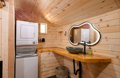 Apple Valley Cabin | Anasazi Cabin Suite – Private Jacuzzi & Fire Pit!