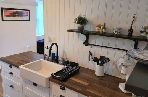 Clarington Apartment | Anchors Away: Peaceful 2-Bed Stay in Clarington