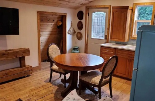 Burlington House | Animal Lovers Dream! Barn Loft stay in Burlington complete with Highland Cows