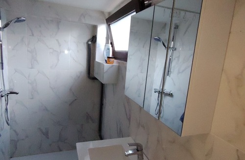 Le Raincy Apartment | Apartament in a bungalow with garden