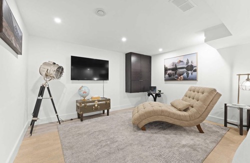 Burlington Apartment | Apartment ∙ 1 bedroom ∙ 2 guests