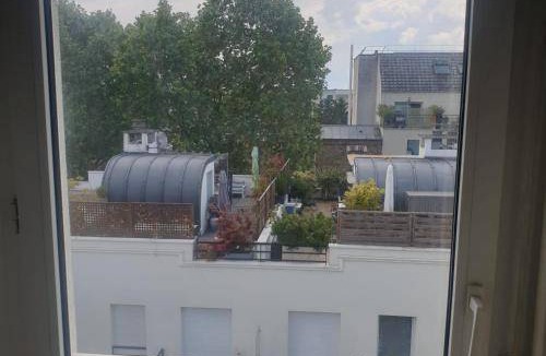 Suresnes Apartment | Apartment ∙ 1 bedroom ∙ 2 guests