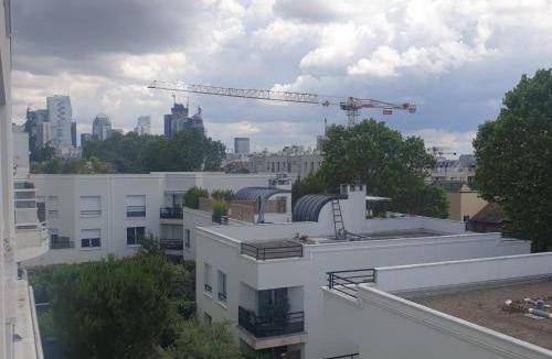 Suresnes Apartment | Apartment ∙ 1 bedroom ∙ 2 guests