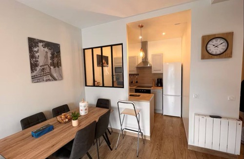 L'Economie Apartment | Apartment 15 minutes from Paris