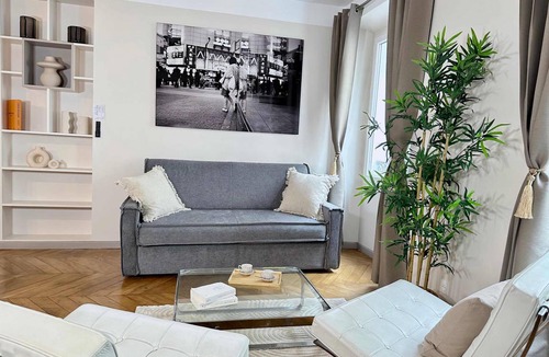 8th Arrondissement Apartment | Apartment ∙ 2 bedrooms ∙ 6 guests