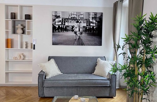 8th Arrondissement Apartment | Apartment ∙ 2 bedrooms ∙ 6 guests
