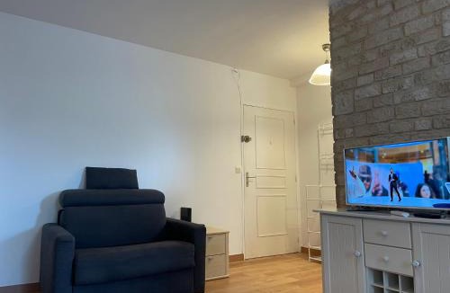 Epinay-sur-Seine Apartment | Apartment