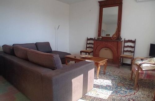 Cognocoli-Monticchi Apartment | Apartment in village house