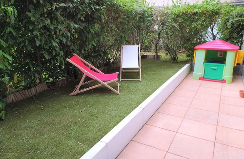 Rueil-Malmaison Apartment | Apartment near Paris, double terrace