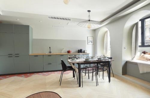 Saint-Germain-des-Pres Apartment | Apartment Saint Germain des Prés by Studio prestige