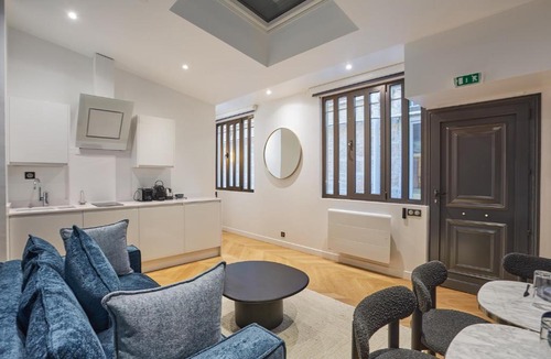 Saint-Germain-des-Pres Apartment | Apartment Saint Germain des Prés by Studio prestige