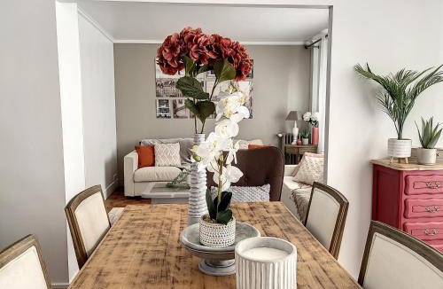 Epinay-sur-Seine Apartment | Appart XL "So cosy"- 4 beds - 8 pax - free Parking - Near Paris