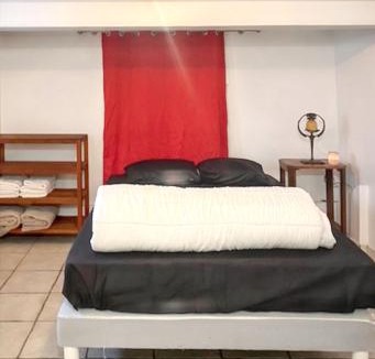 Les Pavillons-sous-Bois Apartment | Appartement cosy à Les Pavillons-sous-Bois 30 m² avec jardin clôturé
