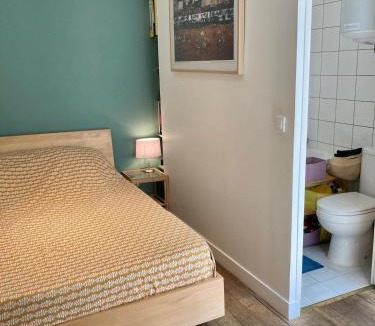 Quartier de la Chapelle Apartment | Appartement Calme 2 pieces
