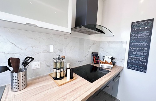 Aulnay-sous-Bois Apartment | Appartement Cosy Proche Paris - Parking Gratuit