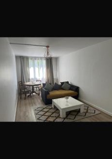 Aubervilliers Apartment | Appartement cosy à 10 min de Paris
