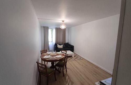 Aubervilliers Apartment | Appartement cosy à 10 min de Paris