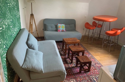 Lagny-sur-Marne Apartment | Appartement Dans Maison Familiale en Bord de Marne. 15 de Disney et 20 de Paris