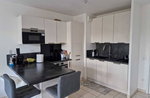Le Bourget Apartment | Appartement de Standing +parking